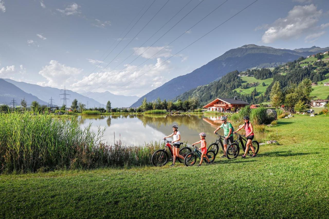H21 - Modernes Ferienhaus 145Qm, 4Sz, Wellnessbereich Mit Sauna Und Dachterrasse Mit Panoramablick, Kuehlen Und Heizen Mit Geothermie Fugen Bagian luar foto