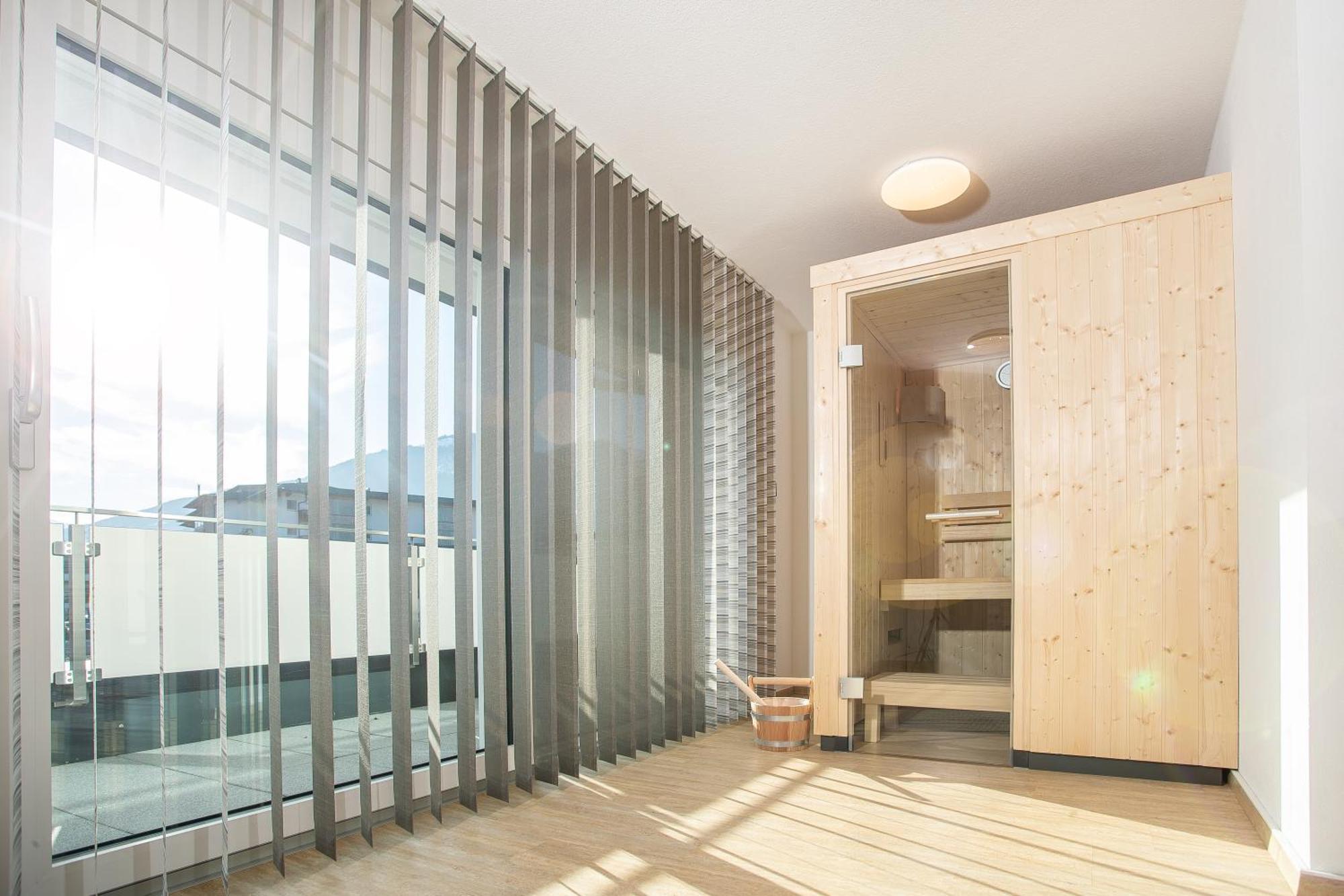 H21 - Modernes Ferienhaus 145Qm, 4Sz, Wellnessbereich Mit Sauna Und Dachterrasse Mit Panoramablick, Kuehlen Und Heizen Mit Geothermie Fugen Bagian luar foto