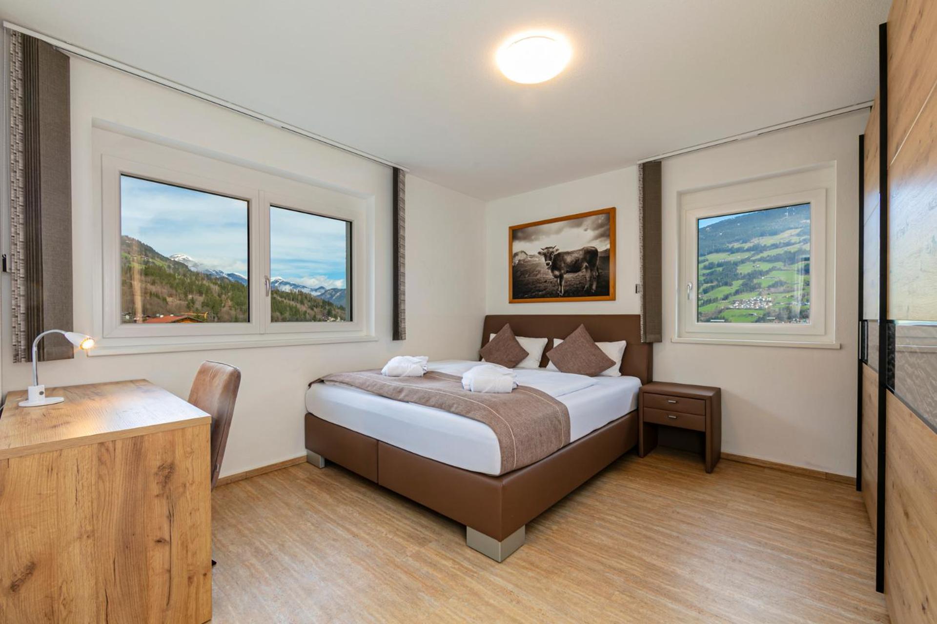H21 - Modernes Ferienhaus 145Qm, 4Sz, Wellnessbereich Mit Sauna Und Dachterrasse Mit Panoramablick, Kuehlen Und Heizen Mit Geothermie Fugen Bagian luar foto